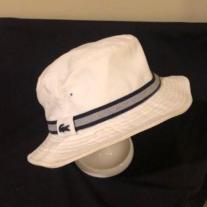 Lacoste bucket Hat, size L